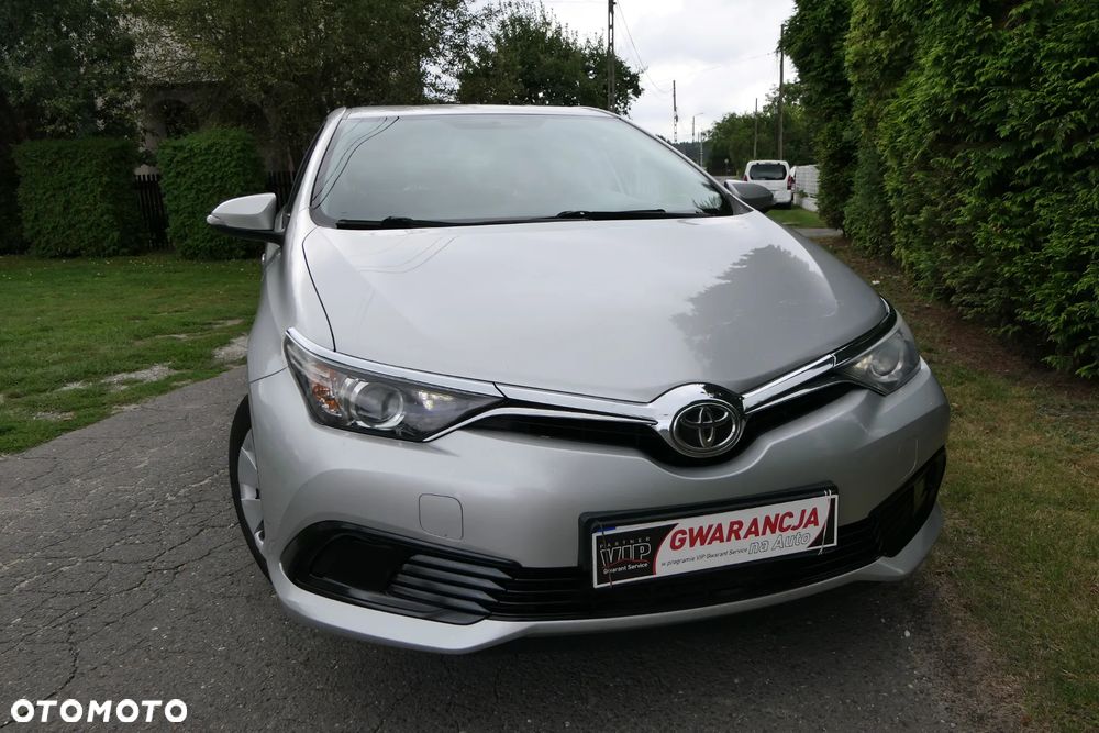 Toyota Auris 1.33 VVT-i Active - 10