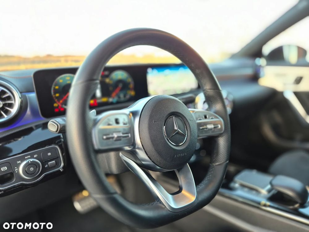 Mercedes-Benz CLA 200 Edition 1 7G-DCT - 15