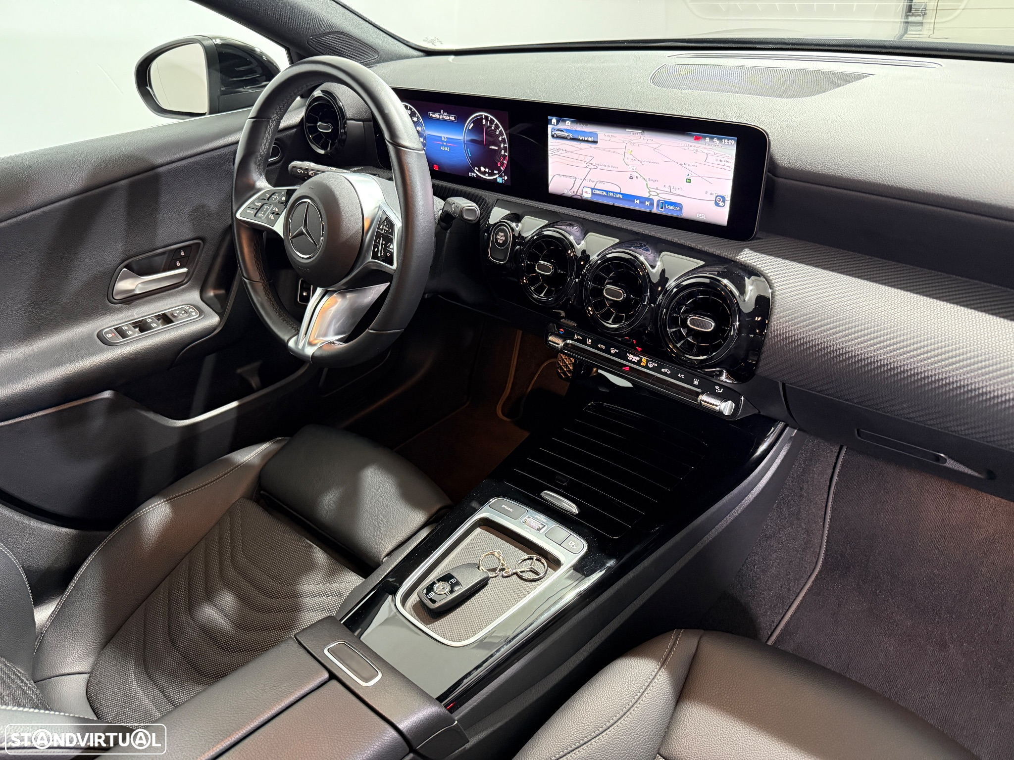 Mercedes-Benz A 250 e Style Plus - 18