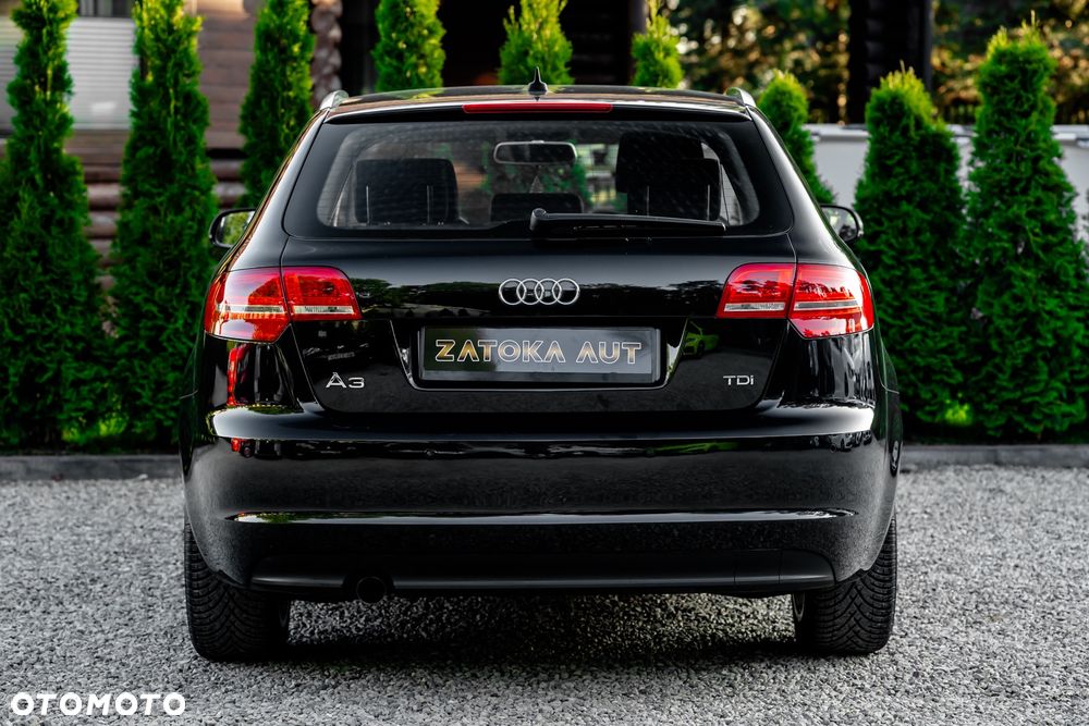 Audi A3 Sportback 2.0 TDI Ambiente - 11