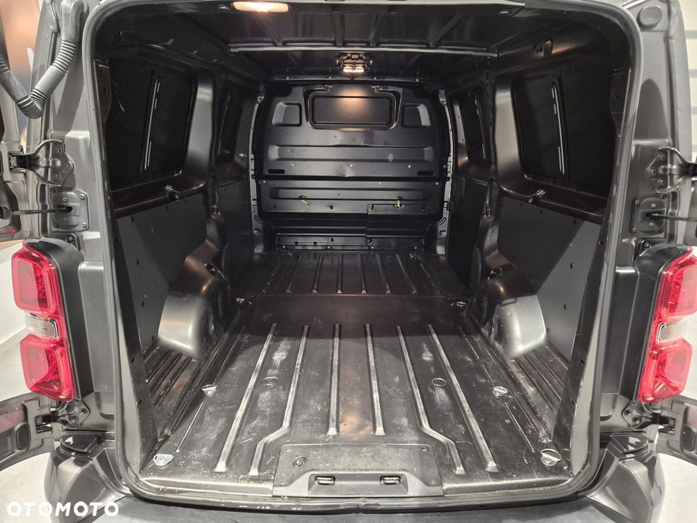 Opel Vivaro - 9