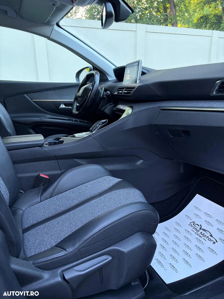 Peugeot 3008 BlueHDi 130 Stop & Start EAT8 Allure - 25