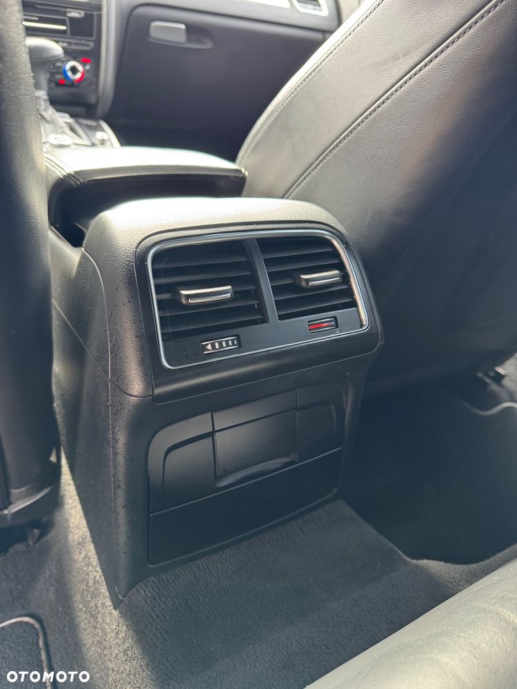 Audi A4 Avant 2.0 TDI DPF quattro S tronic S line Sportpaket - 24