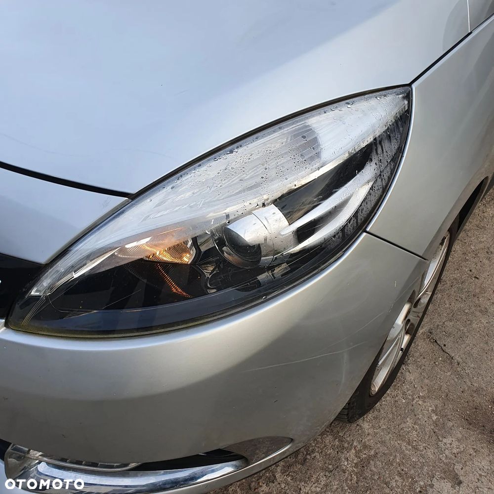 Renault Scenic 1.5dCi TomTom Edition - 3