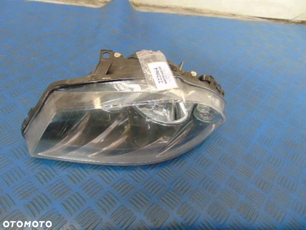 SEAT IBIZA III REFLEKTOR LEWY STAN WIDOCZNY NA ZDJĘCIU - 1