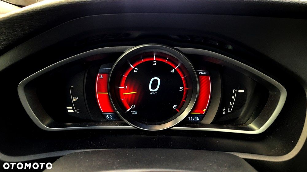 Volvo V40 D3 Geartronic Summum - 22