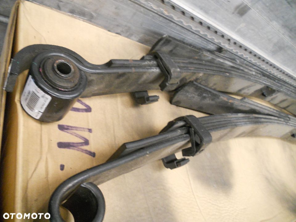 RESORY resor tył ISUZU D-max II i III 1,9 i 2,5d NOWE - 7