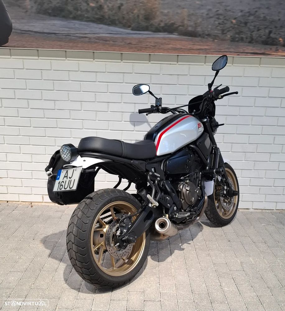 Yamaha XSR 700 - 4