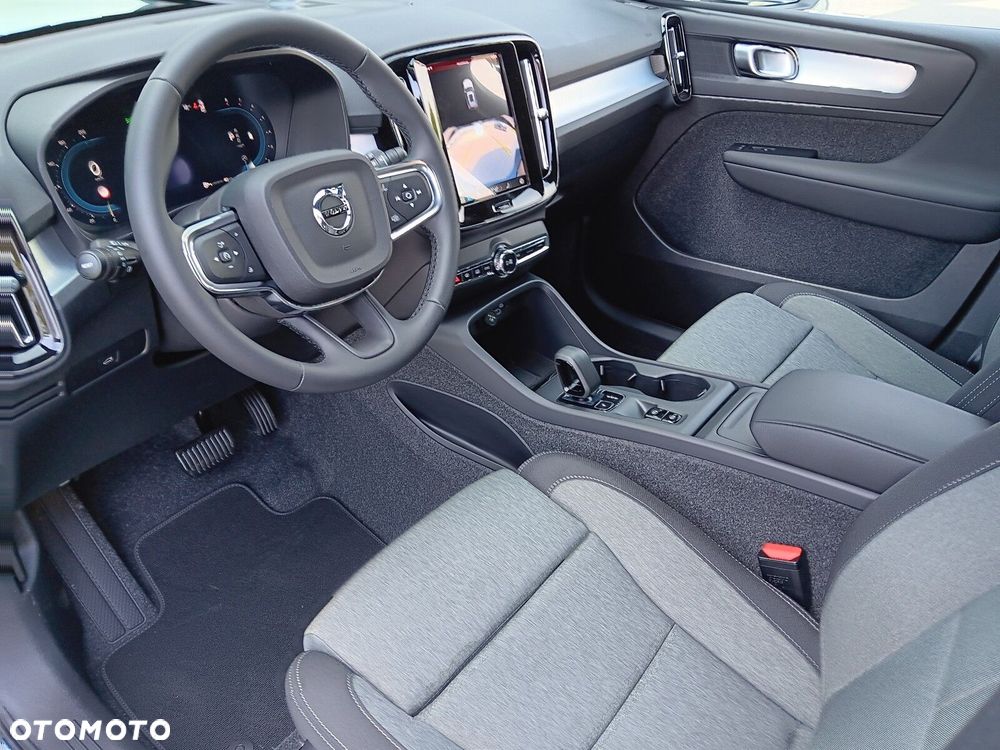 Volvo XC 40 - 12