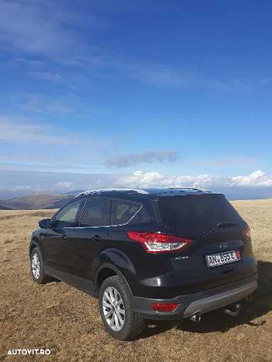Ford Kuga 2.0 TDCi 4WD Titanium - 2