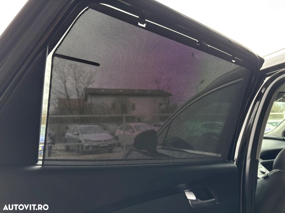 Hyundai Santa Fe 1.6 HEV 2WD Signature - 33