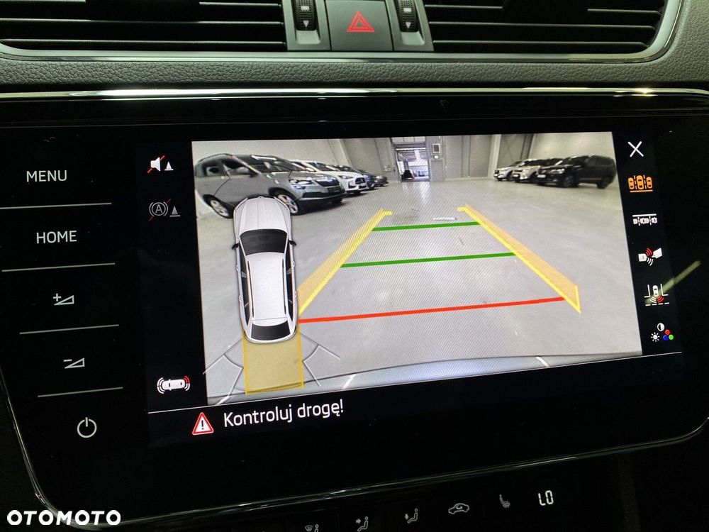 Skoda Superb 2.0 TDI SCR 4x4 Sportline DSG - 32