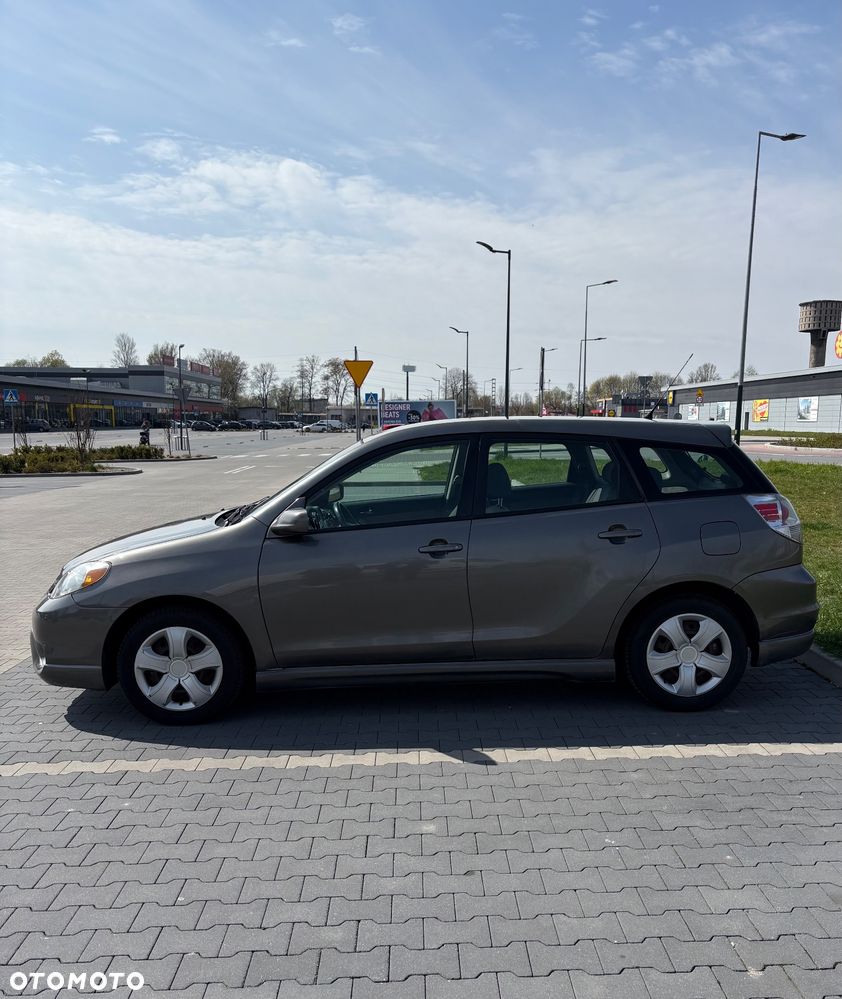 Toyota Matrix 1.8 - 3