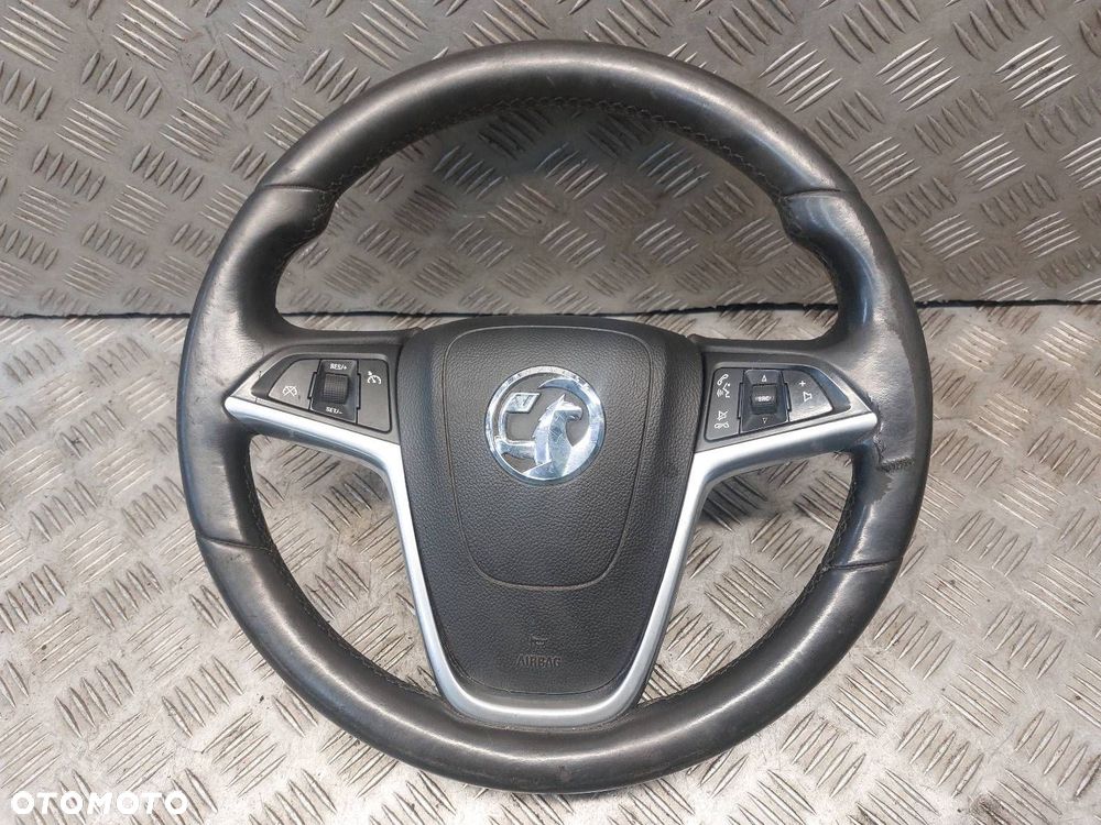 KIEROWNICA + PODUSZKA OPEL INSIGNIA A 13306885 - 1
