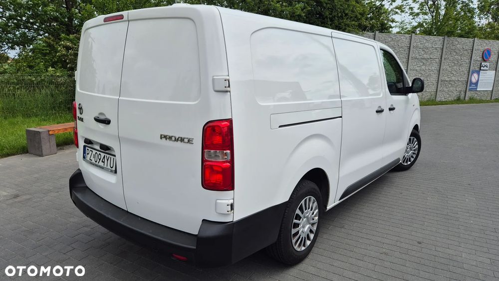 Toyota ProAce D-4D Long 3,0t Active (bryg.) - 4
