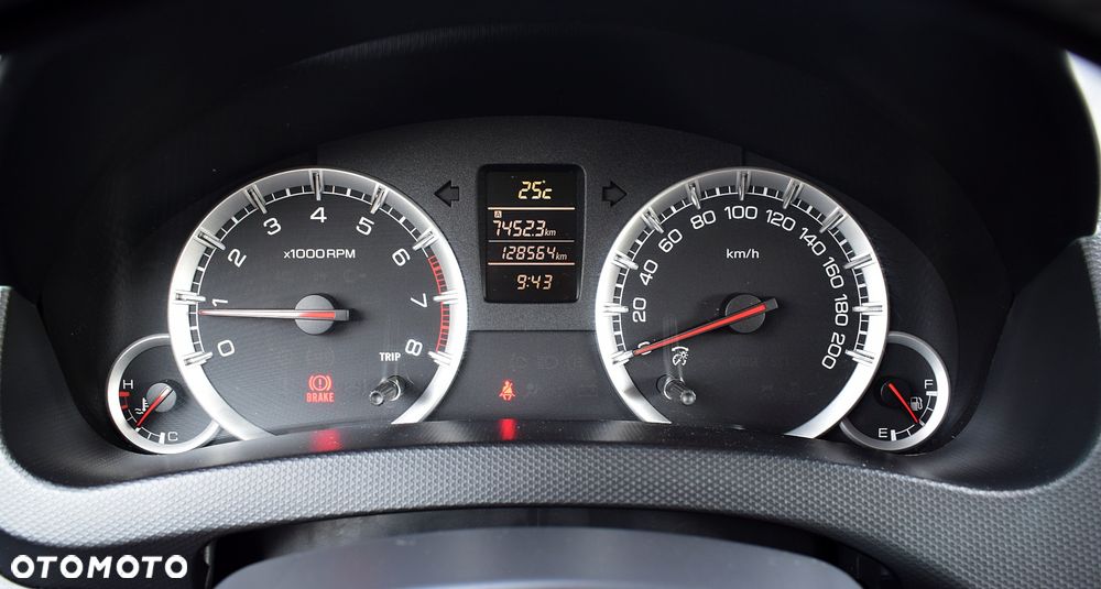 Suzuki Swift - 9
