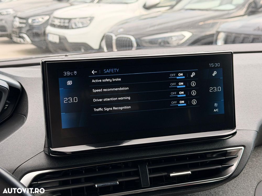Peugeot 3008 1.5 BlueHDI 130 S&S EAT8 Allure - 28