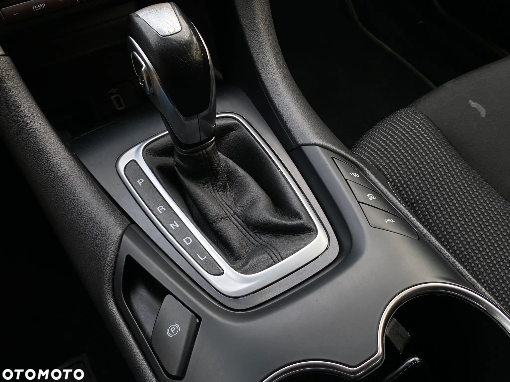 Ford Mondeo - 15