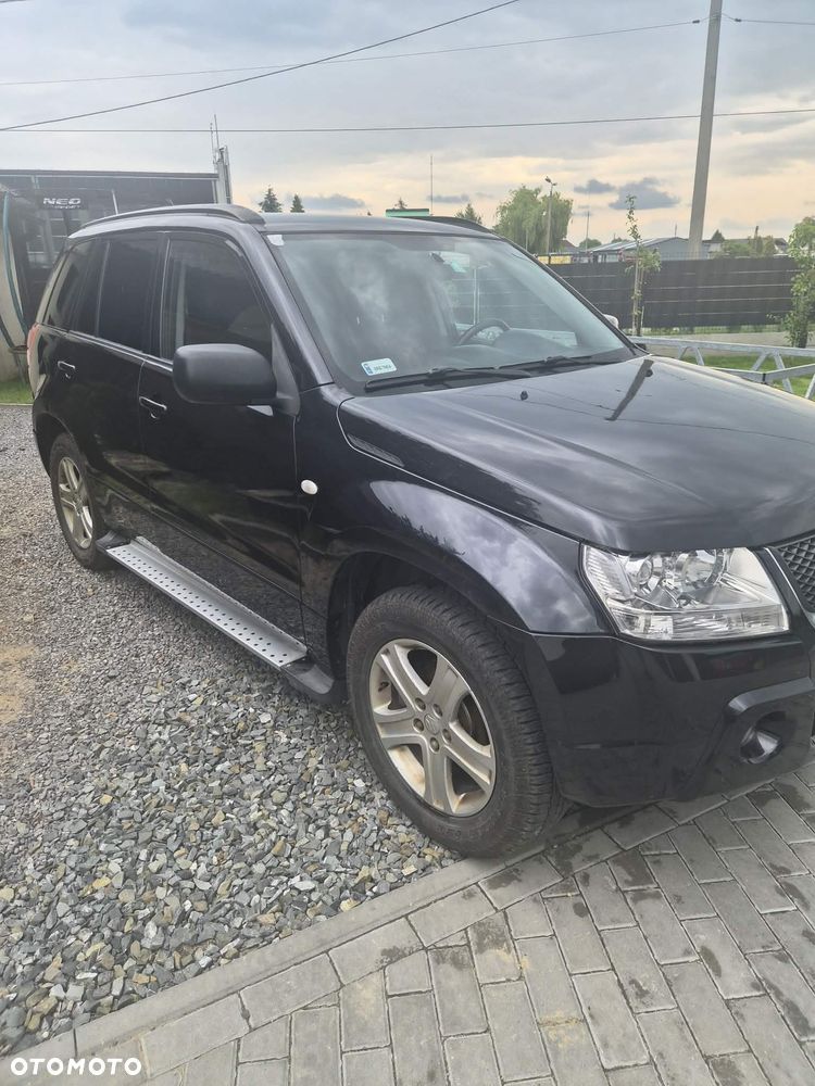 Suzuki Grand Vitara 2.0 De Luxe - 11