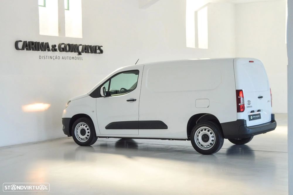 Toyota Proace City 1.5D L2 Comfort 3L - 48