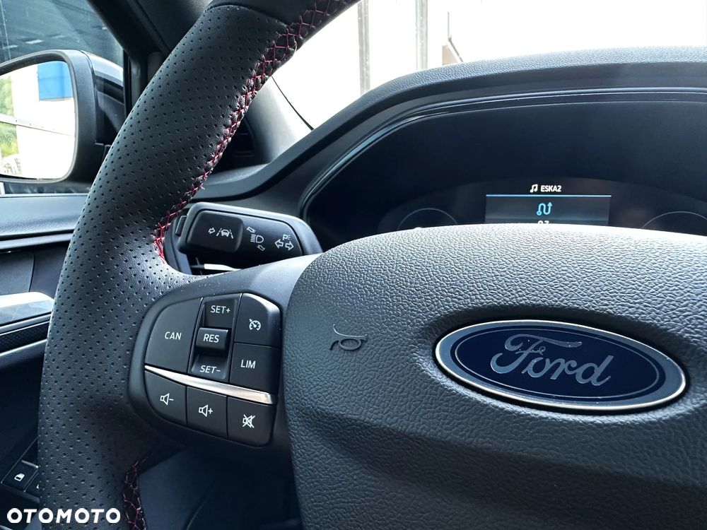 Ford Focus 1.0 EcoBoost mHEV ST-Line X - 9