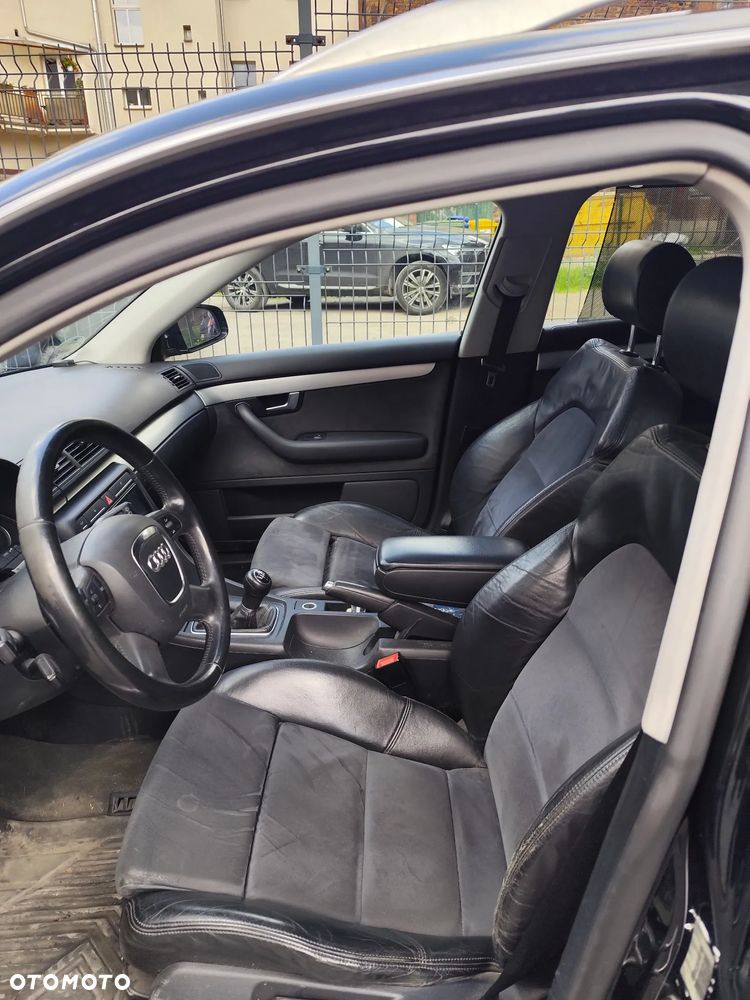 Audi A4 Avant 2.0 TDI - 7