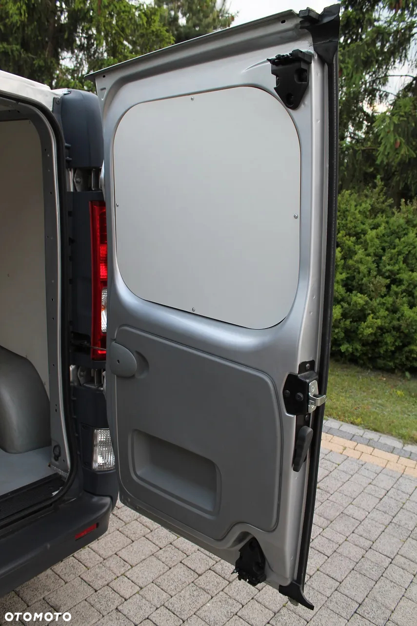 Opel VIVARO - 23