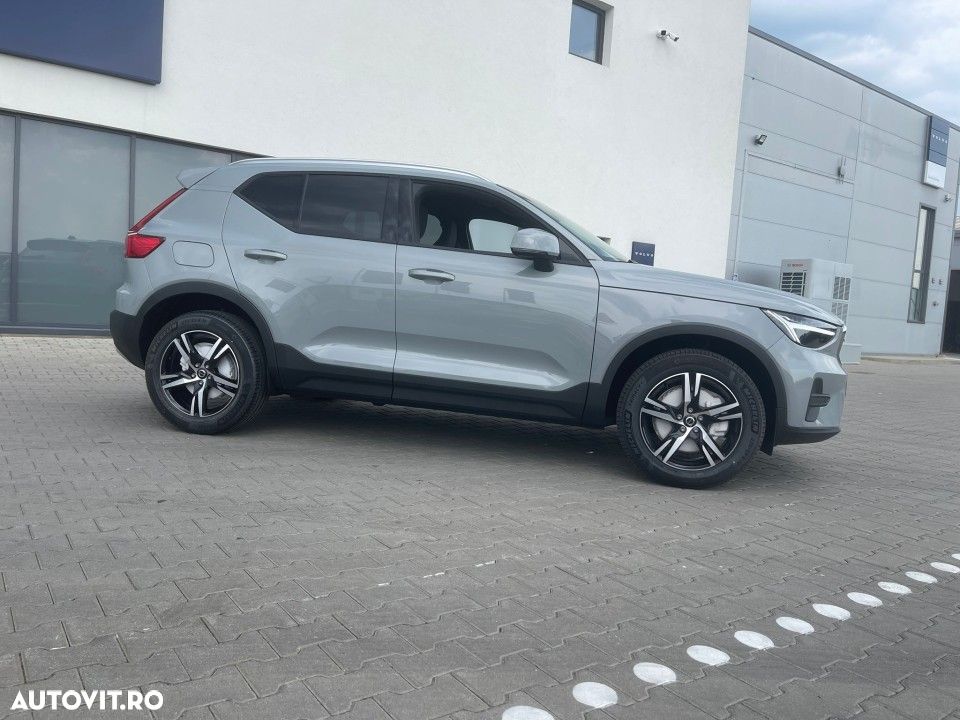 Volvo XC 40 B3 AT FWD MHEV Core - 4