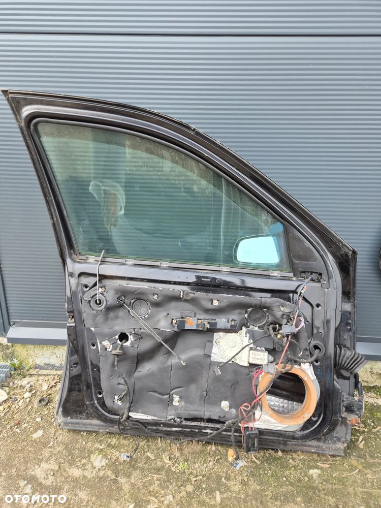 DRZWI LEWY PRZÓD TYŁ ZDERZAK TYŁ WZMOCNIENIE CHŁODNICE VW GOLF IV - 4