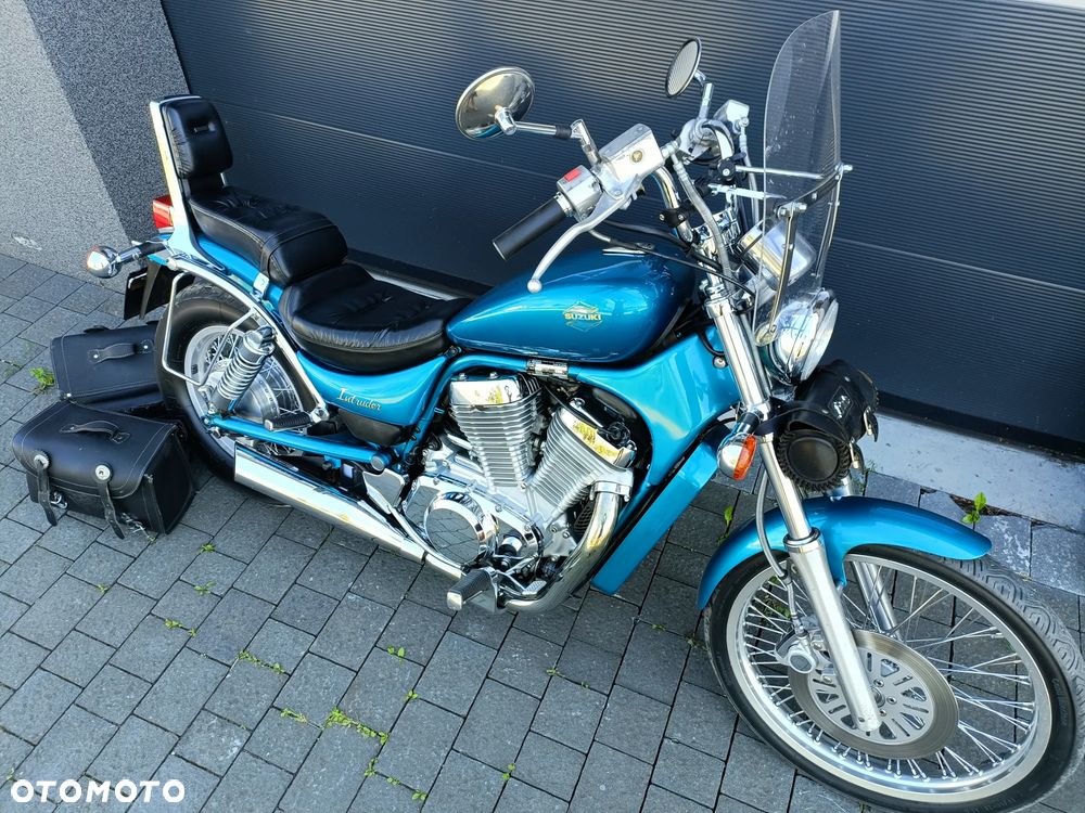 Suzuki Intruder - 6
