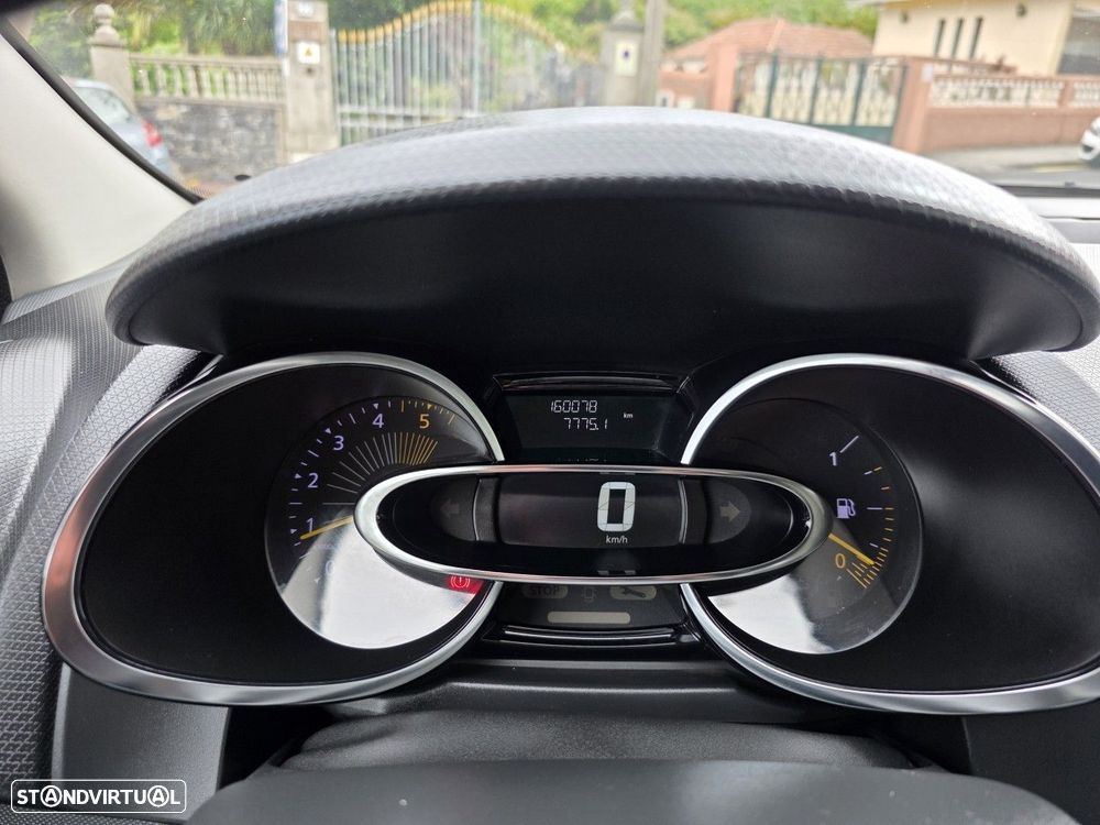 Renault Clio Sport Tourer 1.5 dCi Limited - 9