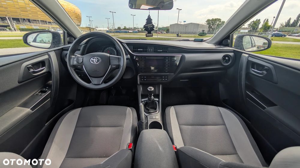 Toyota Auris 1.4 D-4D Active - 8