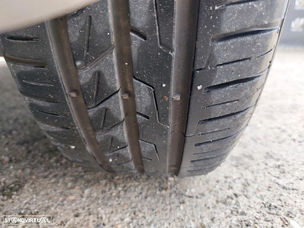 Skoda Fabia Break 1.4 Attractive AC - 29