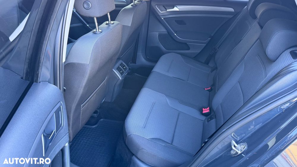 Volkswagen Golf 1.6 TDI Trendline - 14