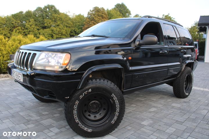 Jeep Grand Cherokee - 36
