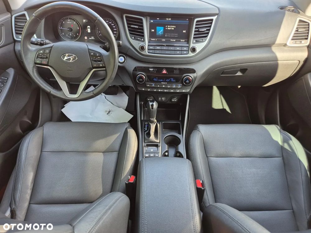Hyundai Tucson 1.7 CRDI BlueDrive Premium 2WD DCT - 12