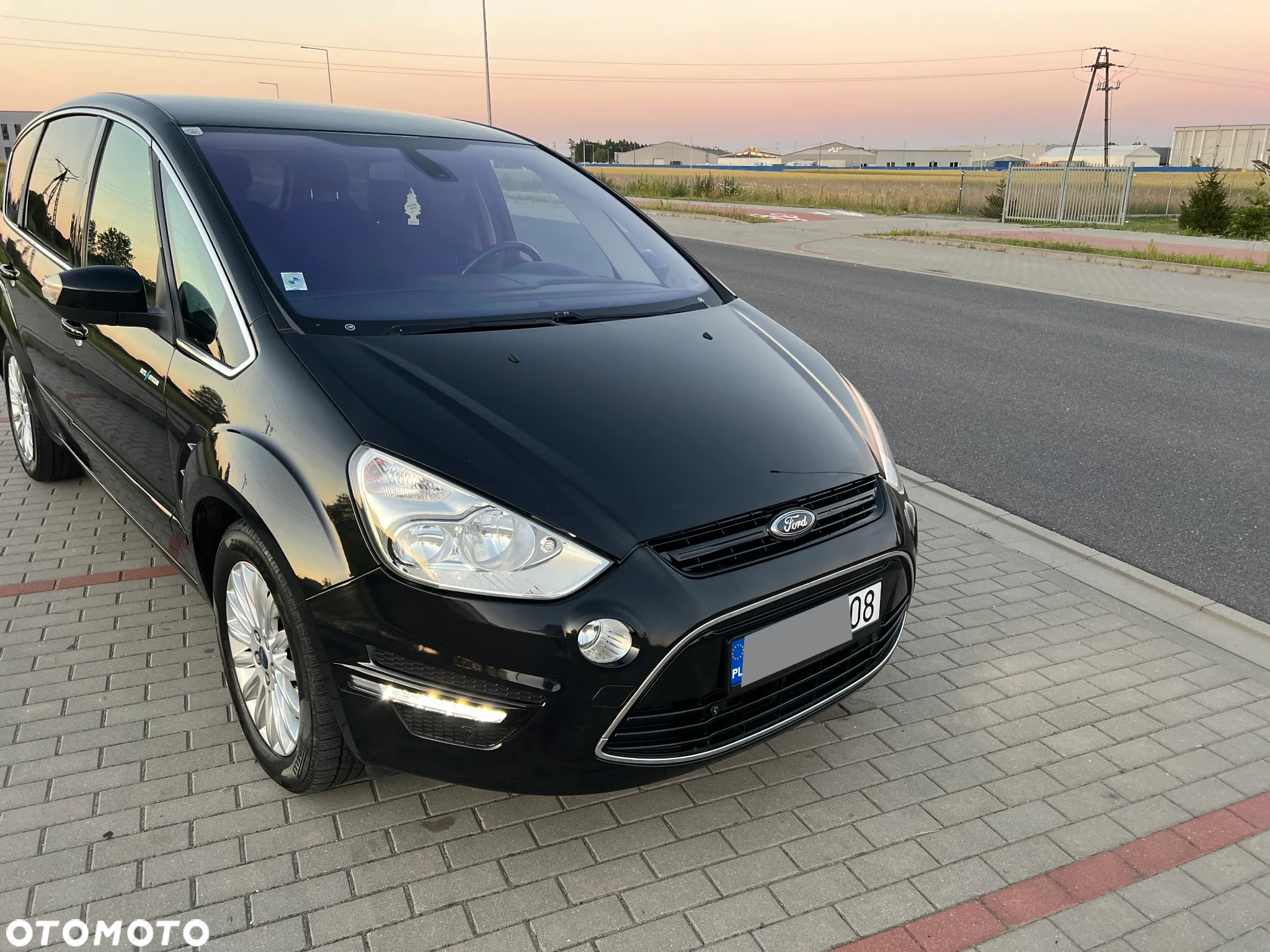 Ford S-Max 2.0 TDCi Gold X - 32