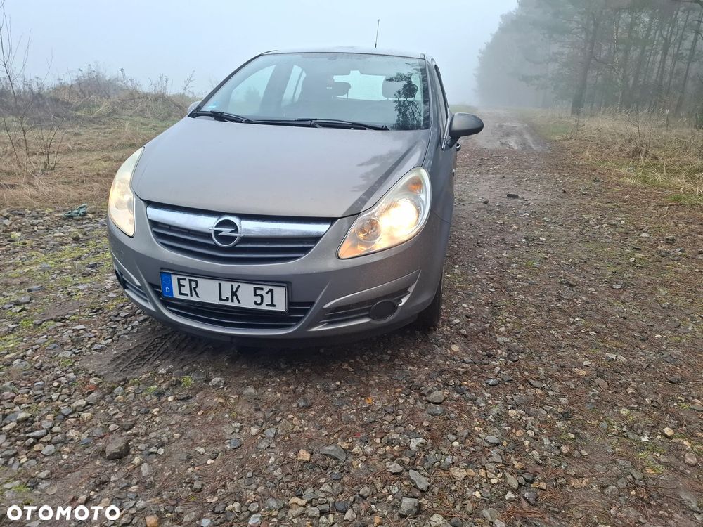 Opel Corsa 1.2 16V Cosmo - 5