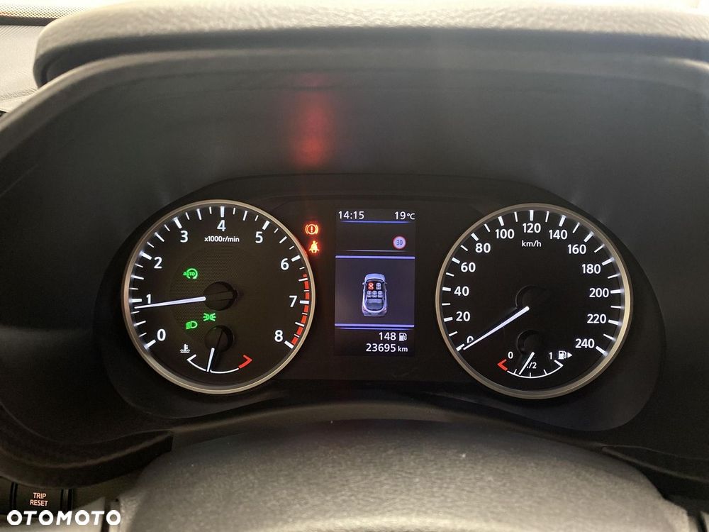 Nissan Juke 1.0 DIG-T Visia - 15