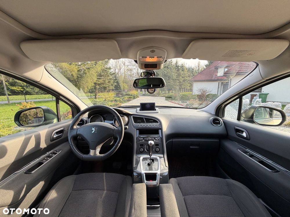 Peugeot 5008 HDI FAP 160 Automatik Allure - 24