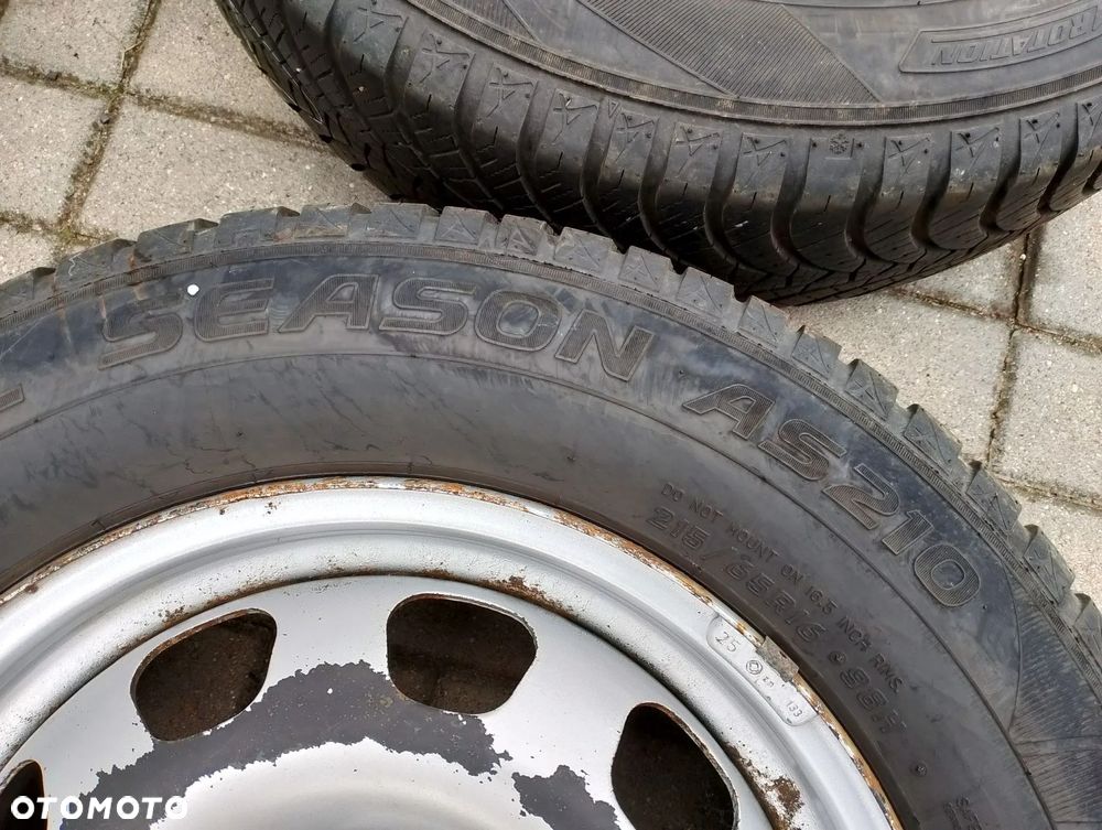 Koła całoroczne stalowe Dacia Duster 5x114,3 215/65/16 Falken 2022r. - 9