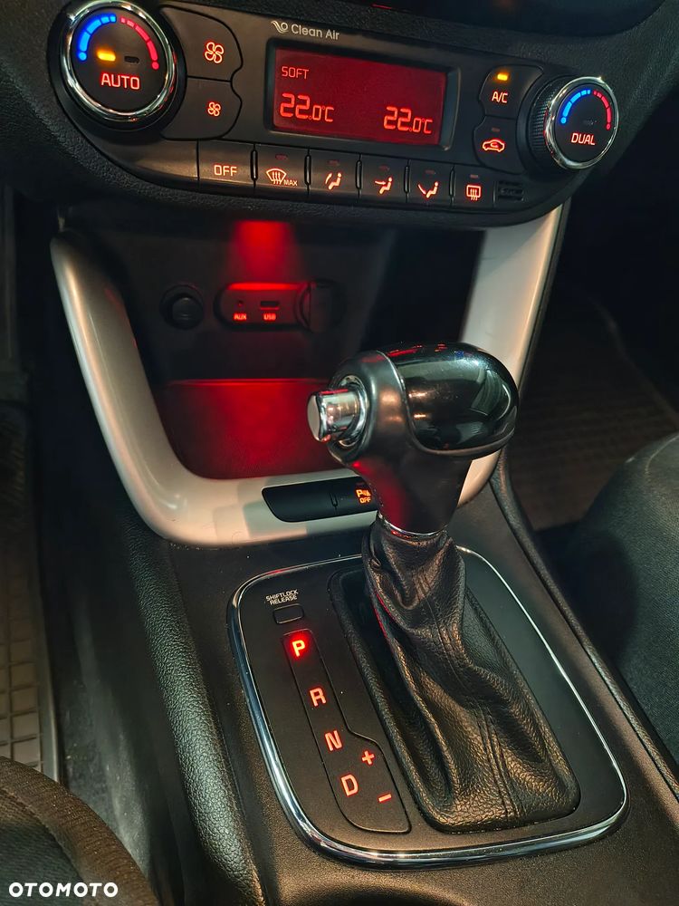 Kia Ceed 1.6 CRDi L - 27