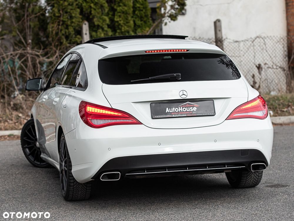 Mercedes-Benz CLA 180 UrbanStyle Edition - 12