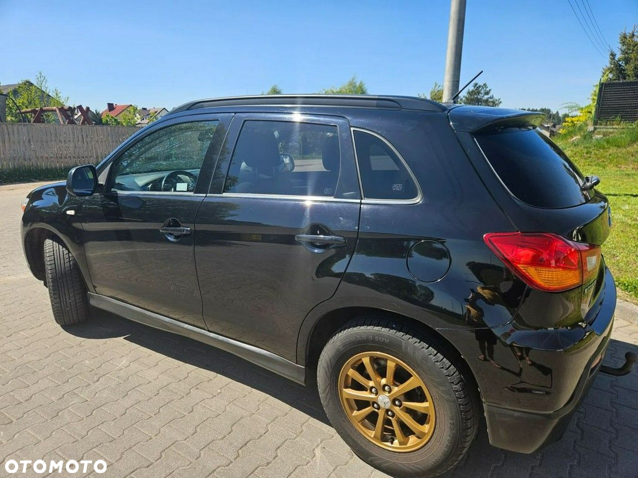 Mitsubishi ASX - 5