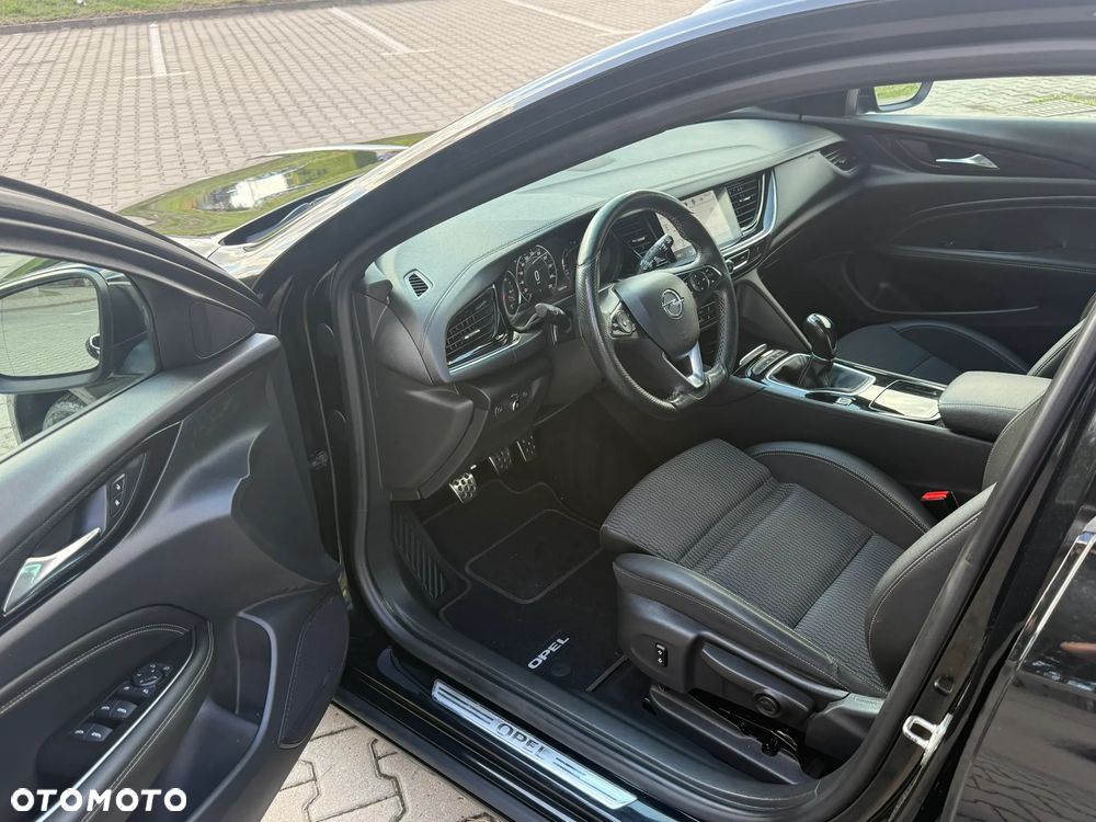 Opel Insignia 2.0 CDTI Innovation S&S - 25