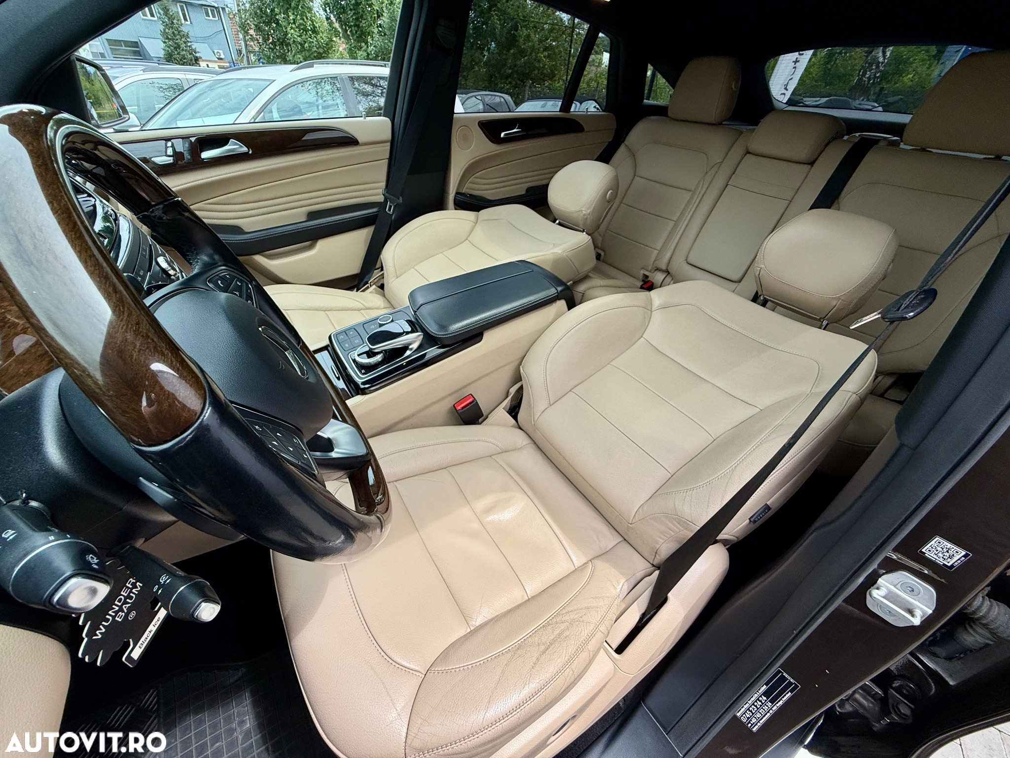 Mercedes-Benz GLE 350 d 4Matic 9G-TRONIC AMG Line - 25