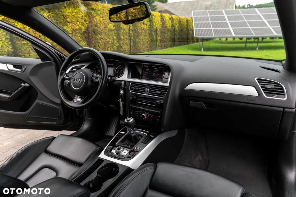 Audi A4 Avant 2.0 TDI DPF S line Sportpaket - 30