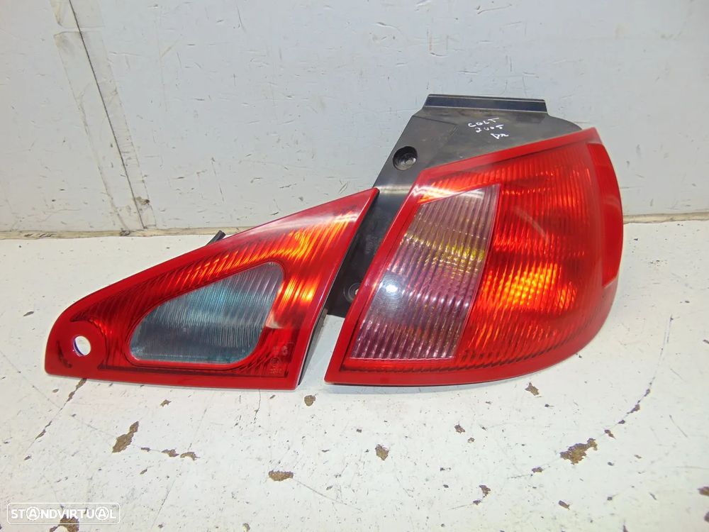 Mitsubishi Colt farolins - 1