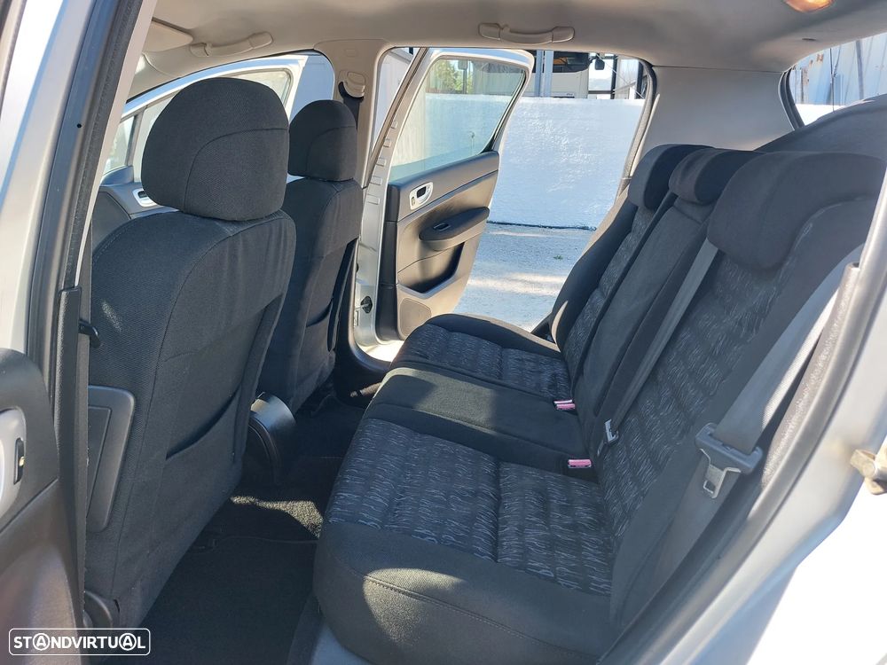 Peugeot 307 1.6 HDi XT Premium - 13