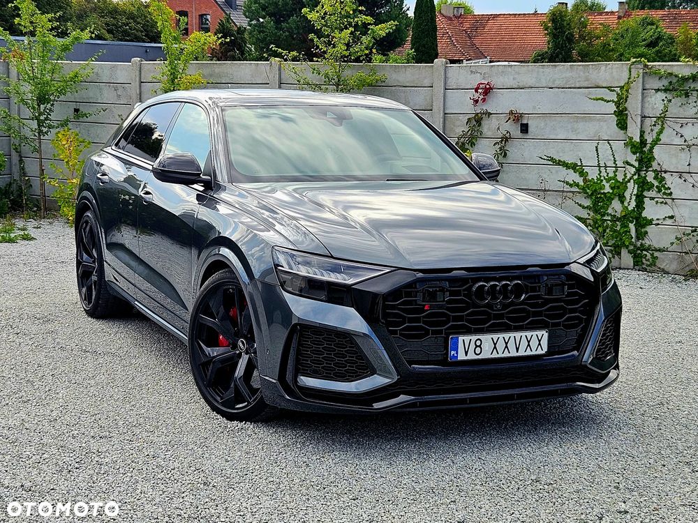 Audi RS Q8 - 4